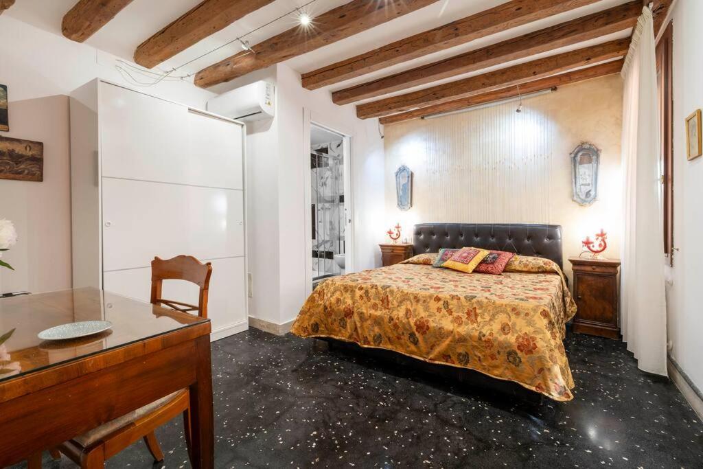 Ferienwohnung Ca' Mandorla 027042Loc09523 Venedig Exterior foto